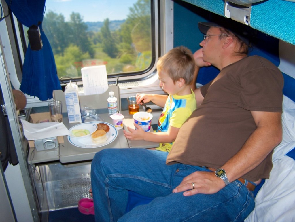 amtrakreno2010374.jpg