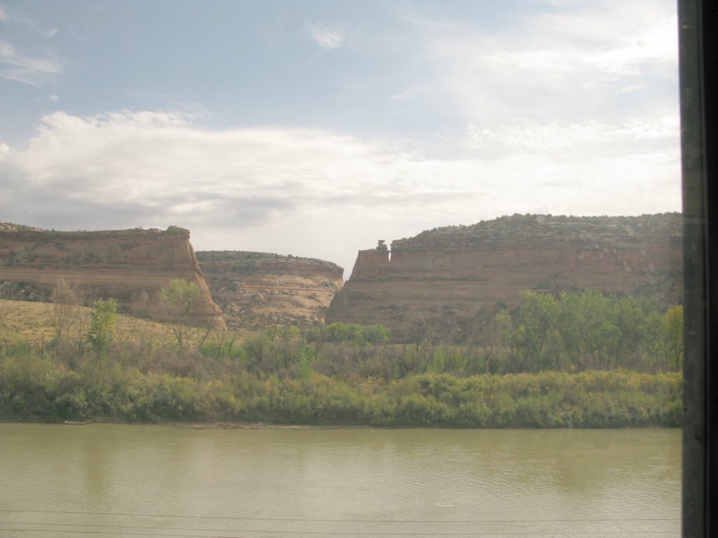 amtrakreno2010423.jpg